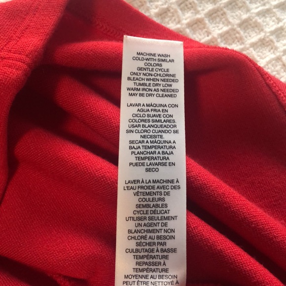 💋 Buy 2 for 15.00  Chico’s Red Keyhole size 0 size small ♥️♥️ - Picture 14 of 14